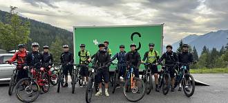 Bild zu: BuGy-Mountainbiker fahren über die Alpen zum Gardasee